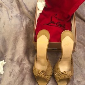 Christian Louboutin  shoes... size 39... new